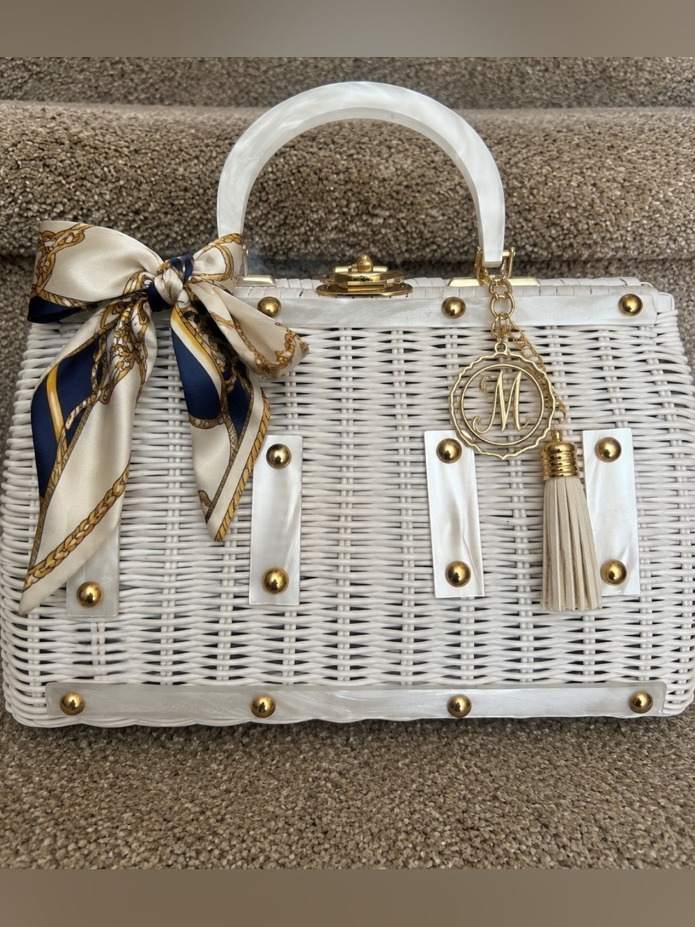 1960’s Vintage Classic Chic Times White Wicker Purse - Picture 2 of 6